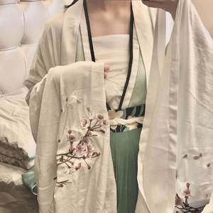 美女扣币币视频
